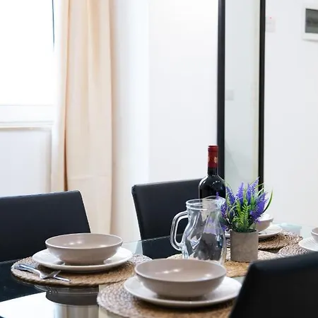 Center By Arco Collection