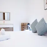 Center By Arco Collection