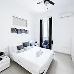 Center By Arco Collection