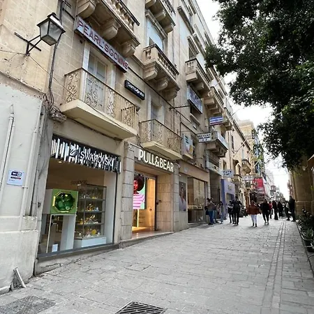 Center By Arcobnb Valletta