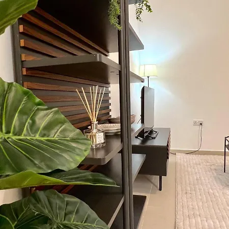 Center By Arco Collection アパート *