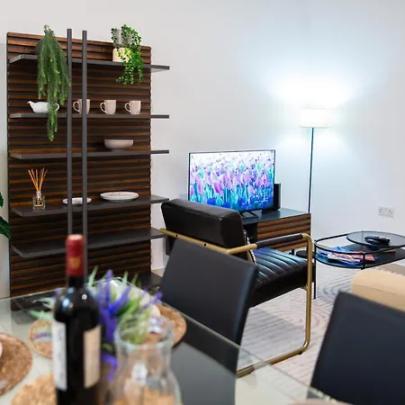 Center By Arcobnb Apartment *