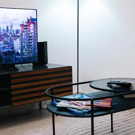 Center By Arcobnb Apartment