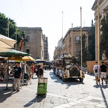 Center By Arcobnb Daire Valletta