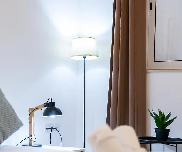 Apartment Center By Arco Collection *