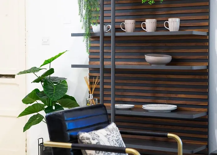 Center By Arco Collection