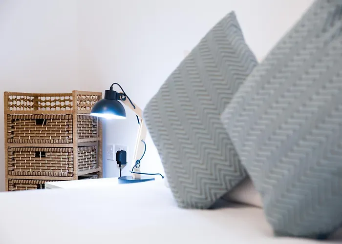 Center By Arco Collection * Valletta